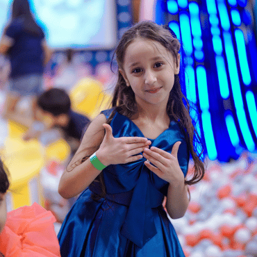 Young girl enjoying a fun activity at Wooray Ludhiana kids play area